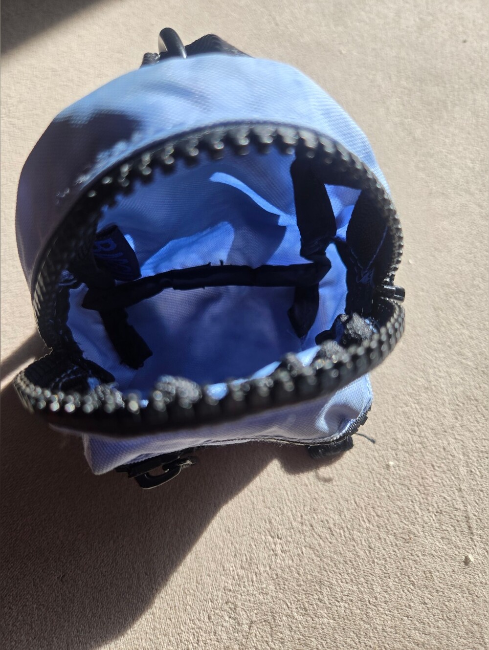Baggu Mini Backpack Keychain - Picture 3 of 3